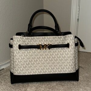 Michael Kors Satchel Purse